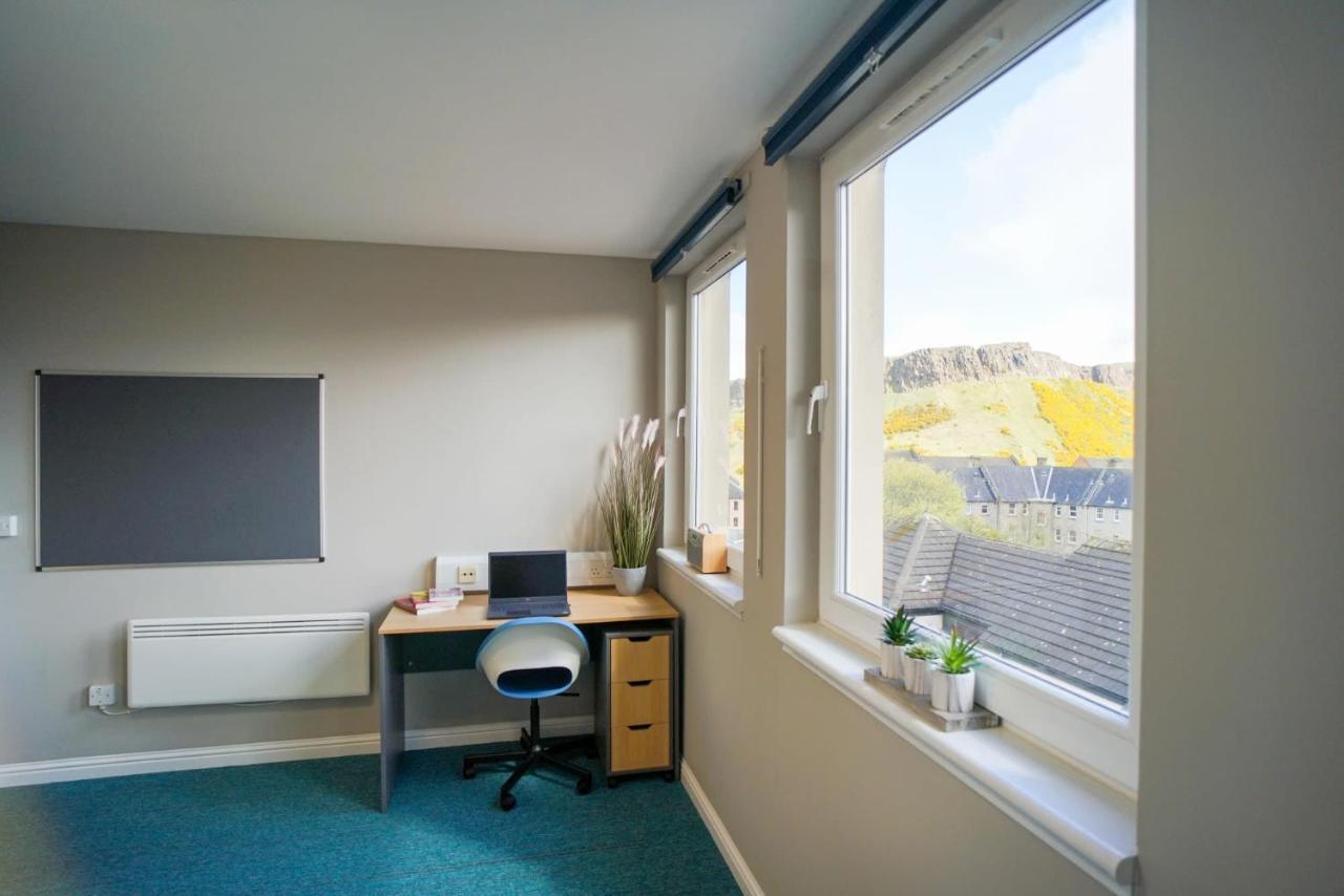 8 Roxburgh Edinburgh Apartment Ngoại thất bức ảnh